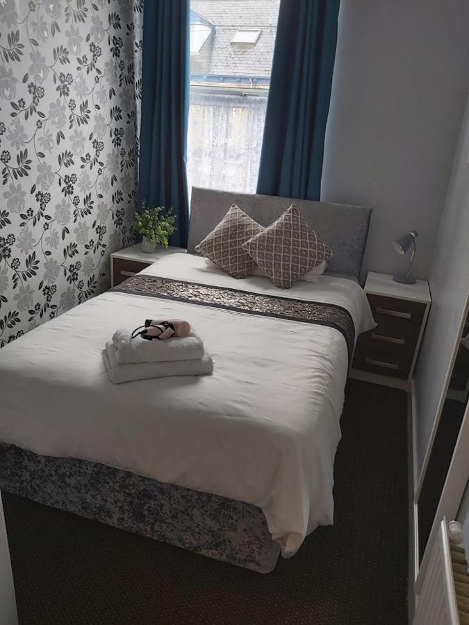 קינגסטון אפון הול The Vale Apart Hotel מראה חיצוני תמונה