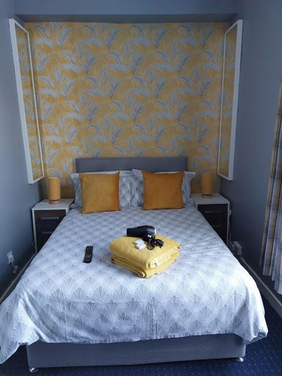 קינגסטון אפון הול The Vale Apart Hotel מראה חיצוני תמונה