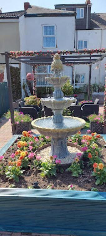 קינגסטון אפון הול The Vale Apart Hotel מראה חיצוני תמונה